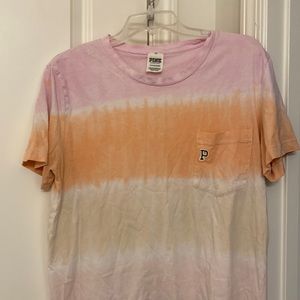 Pink by Victoria’s Secret tee